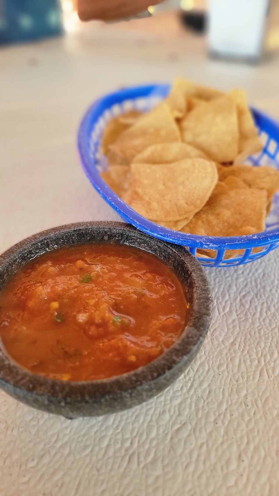 Mexican menu featuring seafood and breakfast items.